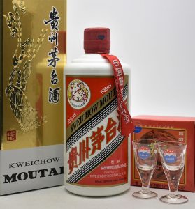 ★中国酒 貴州茅台酒 マオタイ酒 2010 天女ラベル 500ml 53% をお買取り★