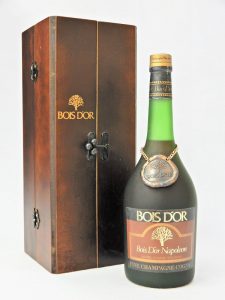 ★古酒 BOIS D’OR ボアドール ナポレオン 700ml 40度 ブランデーをお買取り★
