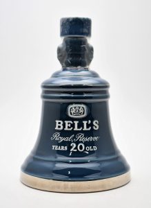 ★BELL’S ベルズ ロイヤルリザーブ 20年 陶器ボトル 青 750ml 43度 スコッチ ウイスキーをお買取り★