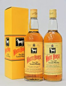 ★WHITE HORSE ホワイトホース 2本 700ml 750ml 43度 スコッチ ウイスキーをお買取り★