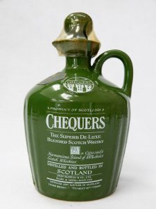 ★CHEQUERS チェッカーズ 緑 陶器ボトル 760ml 43度 スコッチ ウイスキーをお買取り★