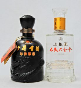 ★中国酒 2本 古井貢酒 グージン 8年 / WULIANGYE 五狼液 沈香型白酒 500ml 52度をお買取り★