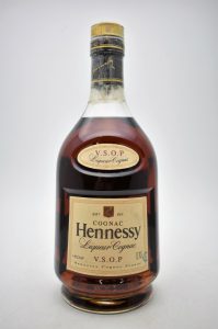 ★HENNESSY ヘネシー VSOP 金キャップ 700ml 40度 ブランデーをお買取り★