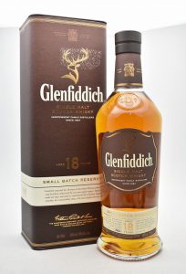 ★Glenfiddich グレンフィディック 18年 シングルモルト スモールバッチリザーブ 700ml 40度 ウイスキーをお買取り★