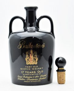 ★Ballantine’s バランタイン ベリーオールド 17年 陶器 黒 750ml ウイスキーをお買取り★