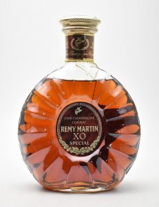 ★ REMY MARTIN レミーマルタン XO スペシャル 700ml ブランデーをお買取り★