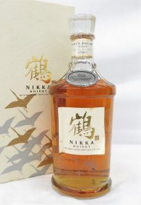 ★NIKKA ニッカ ウイスキー 鶴 金文字 スリムボトル 700mlをお買取り★