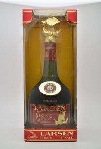 ★LARSEN ラーセン GOLDEN VIKING ゴールデン バイキング HORS D’AGE オルダージュ 700ml 40度 ブランデーをお買取り★