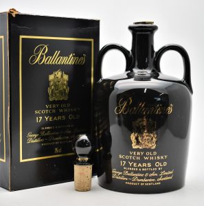 ★Ballantine’s バランタイン 17年 ベリーオールド 陶器 黒 750ml ウイスキーをお買取り★