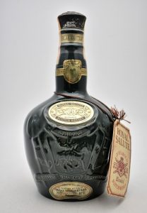 ★ROYAL SALUTE ロイヤルサルート 21年 陶器 緑 700ml 40度 ウイスキーをお買取り★