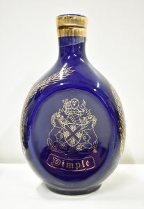 ★Dimple ディンプル 12年 750ml 陶器ボトル 青 スコッチウイスキーをお買取り★