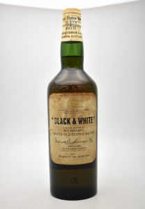 ★BLACK＆WHITE ブラック＆ホワイト ブキャナンズチョイス ティンキャップ 旧ラベル 760ml スコッチ ウイスキーをお買取り★